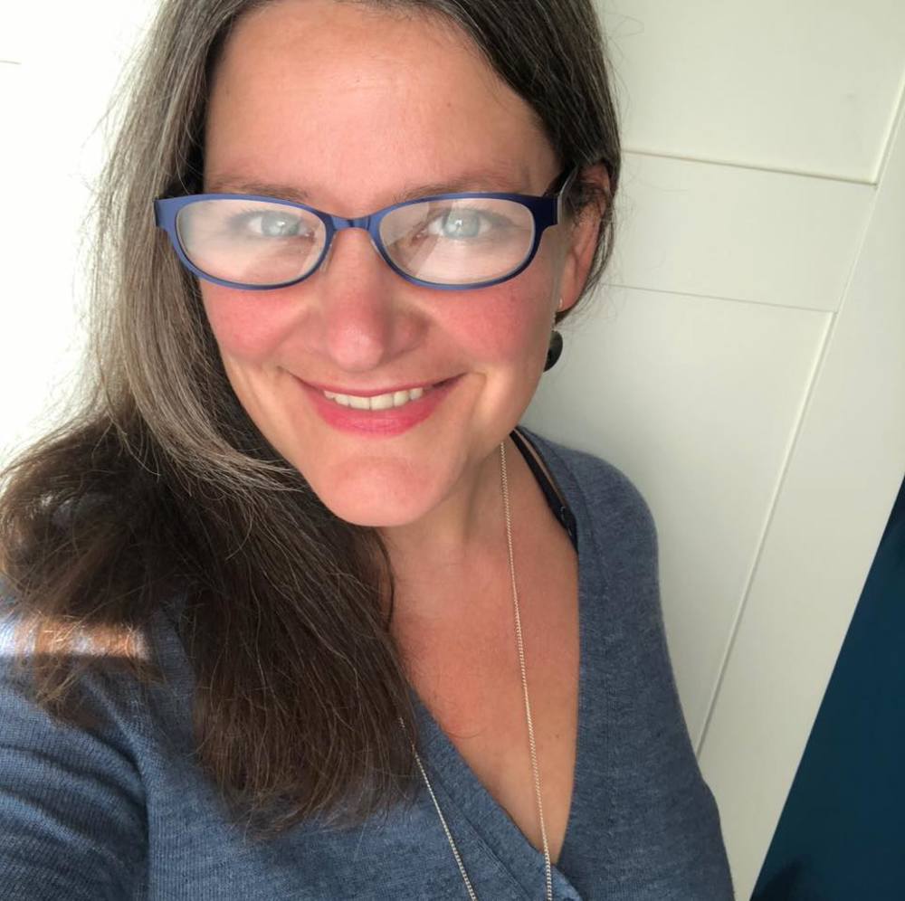 Meet your Posher, Deirdre